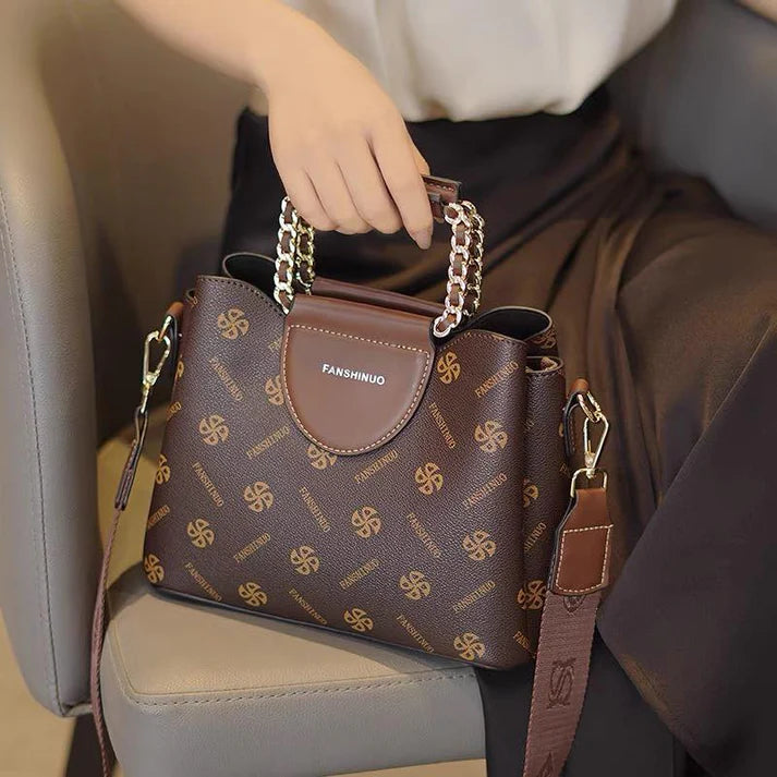 Trending Stylish best leather Ladies clutch hand bag