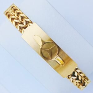 Luxry Bracelet(গোল্ডেন কালার)